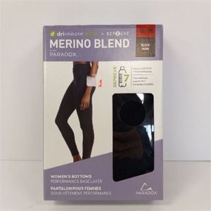 Women's Merino Blend Black Bottom Performance Base Layer Size M
